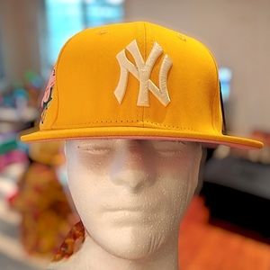 New York Yankees Pro Player Standard 1999 Amarillo Gold World Series Premium
